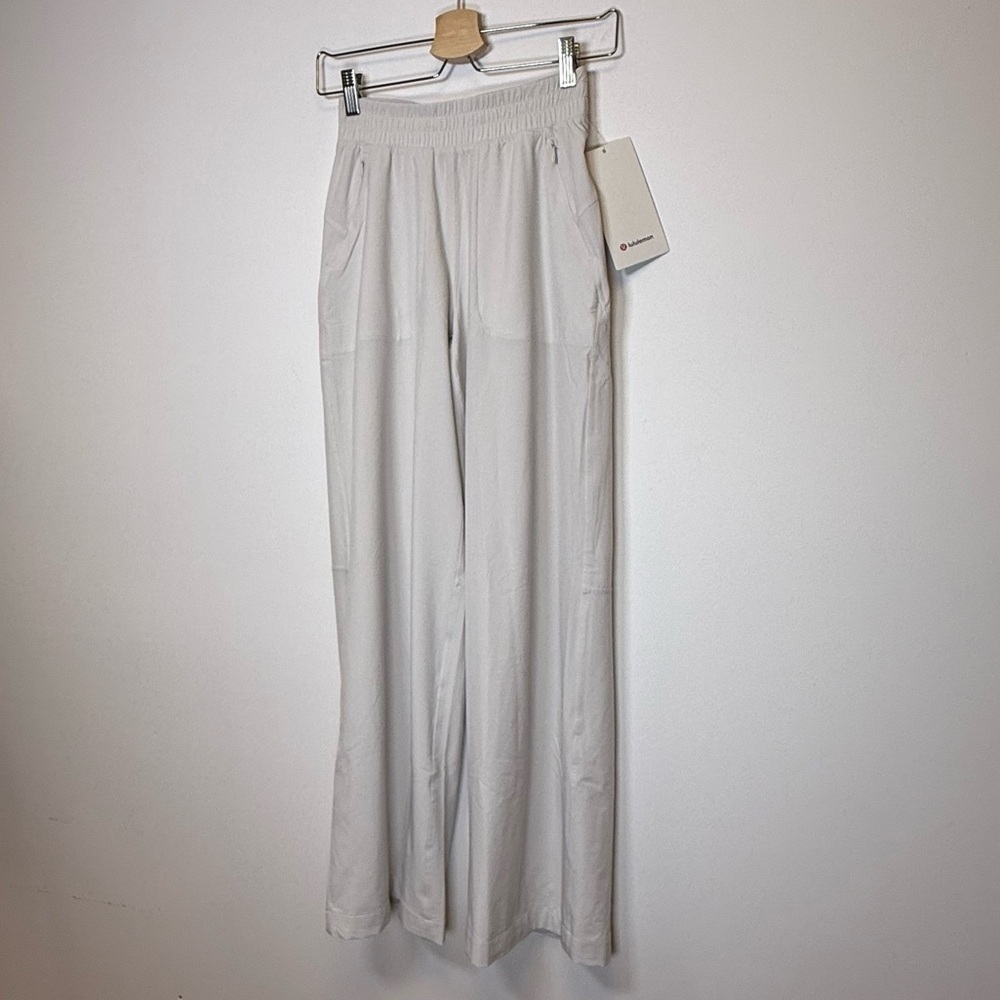 New! Lulu Lemon Swift Wide-Leg Mid-Rise Pant Stretch Quick Dry Women’s Size 2 - Picture 7 of 13